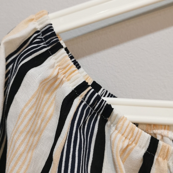 Lucca Couture
Women's Off The Shoulder Tops - Picture 7 of 10